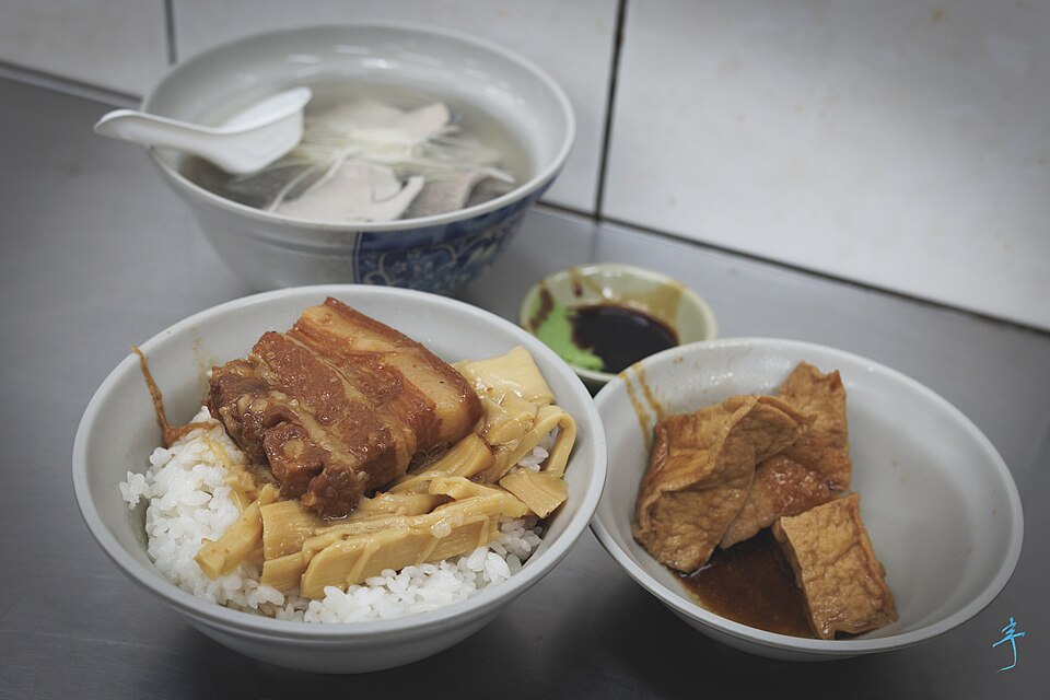 Milkfish skin soup