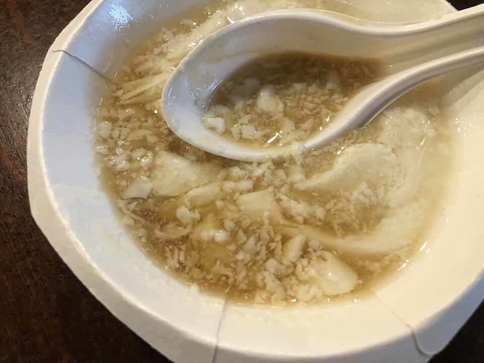 Douhua (tofu pudding)