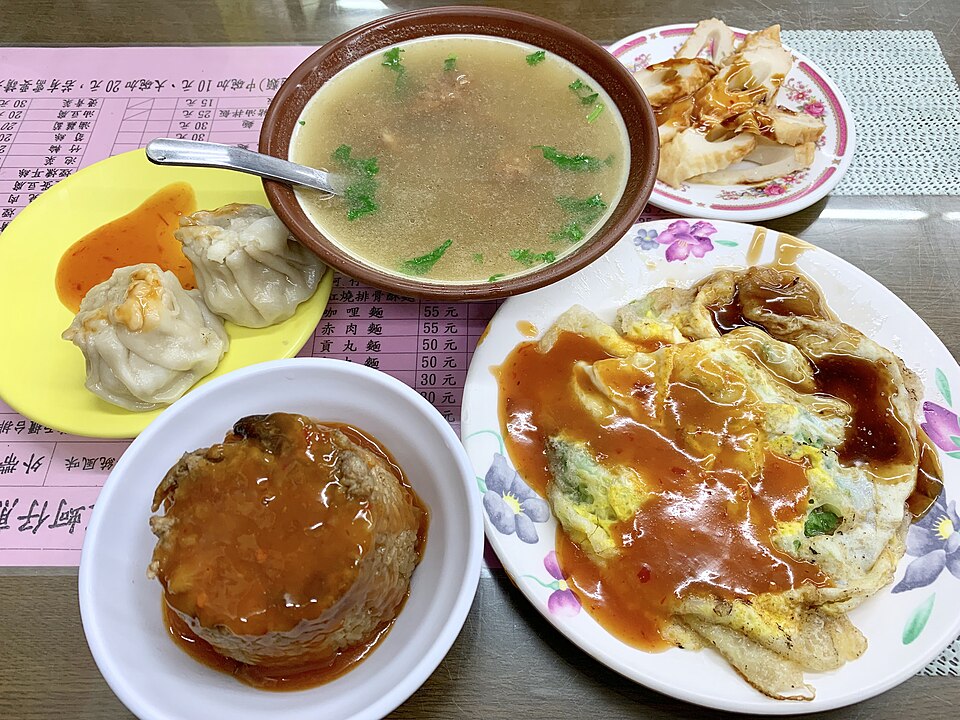 Migao (sticky rice with pork sauce)