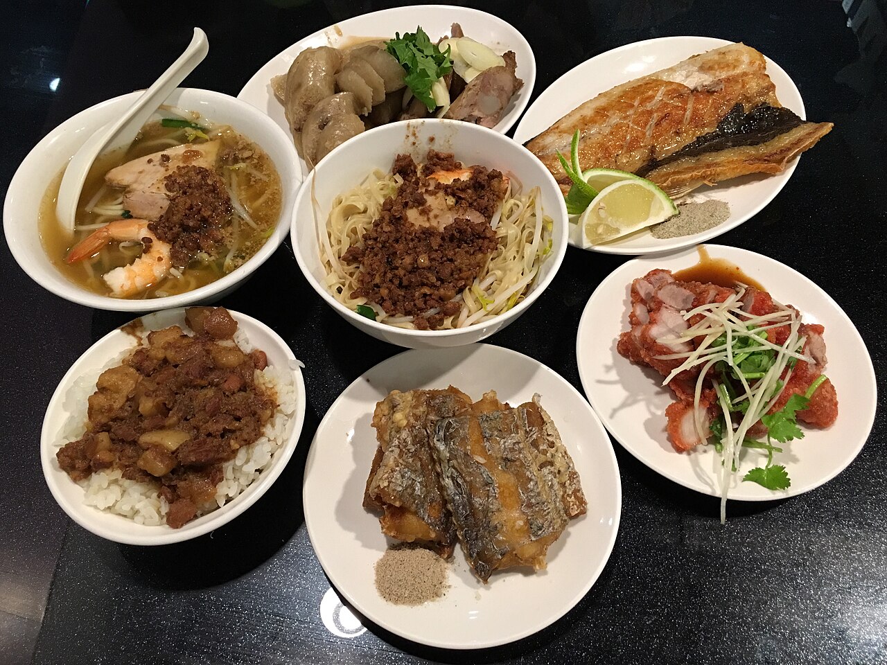 Small Park Danzai Noodles (小公園擔仔麵)